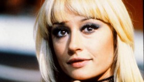 Raffaella Carrà, gli amori e la carriera dell’icona della tv italiana
