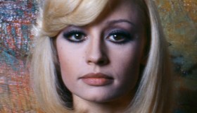 Raffaella Carrà, l’ultima telefonata a Malgioglio e le sue canzoni leggendarie