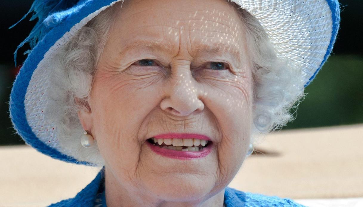 La lettera delle sorelline di Belluno alla Regina Elisabetta (e la sua risposta)