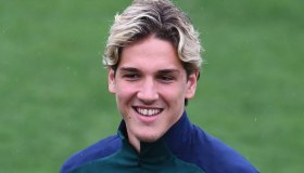 Zaniolo papà, Sara Scaperrotta ha partorito. E il campione vola dal figlio