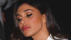 Belen Rodriguez, Santiago la rimprovera: “Fai 300 foto al giorno”