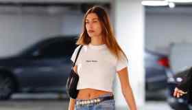 Maglietta bianca: come abbinarla per essere cool 👕