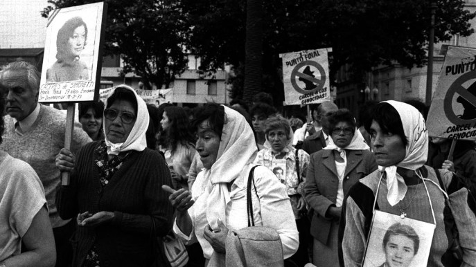 Azucena Villaflor, i desaparecidos e il movimento delle madri di Plaza de Mayo