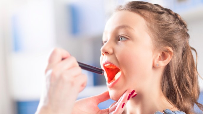 Tonsillite: perché le tonsille si infiammano e come comportarsi