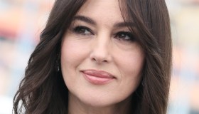 Monica Bellucci e Carole Bouquet, una lezione di sensualità contro i pregiudizi