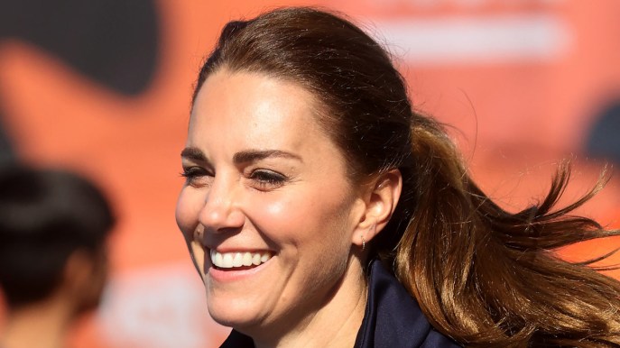 Kate Middleton osa con la minigonna e sfida la campionessa di tennis