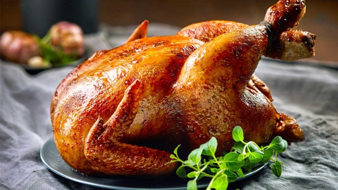 Le proprietà nutrizionali del pollo: tante proteine e pochi grassi