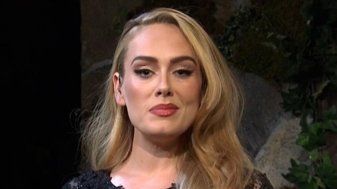 Adele senza trucco su Instagram: nella diretta coi fan è magnifica