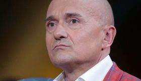 GF Vip 6, Alfonso Signorini è (di nuovo) nel mirino delle polemiche