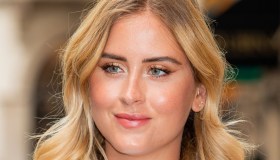 Valentina Ferragni sensuale e armoniosa: una pole dance irresistibile