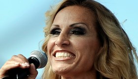 Annalisa Minetti, un microchip potrebbe restituirle la vista: il racconto