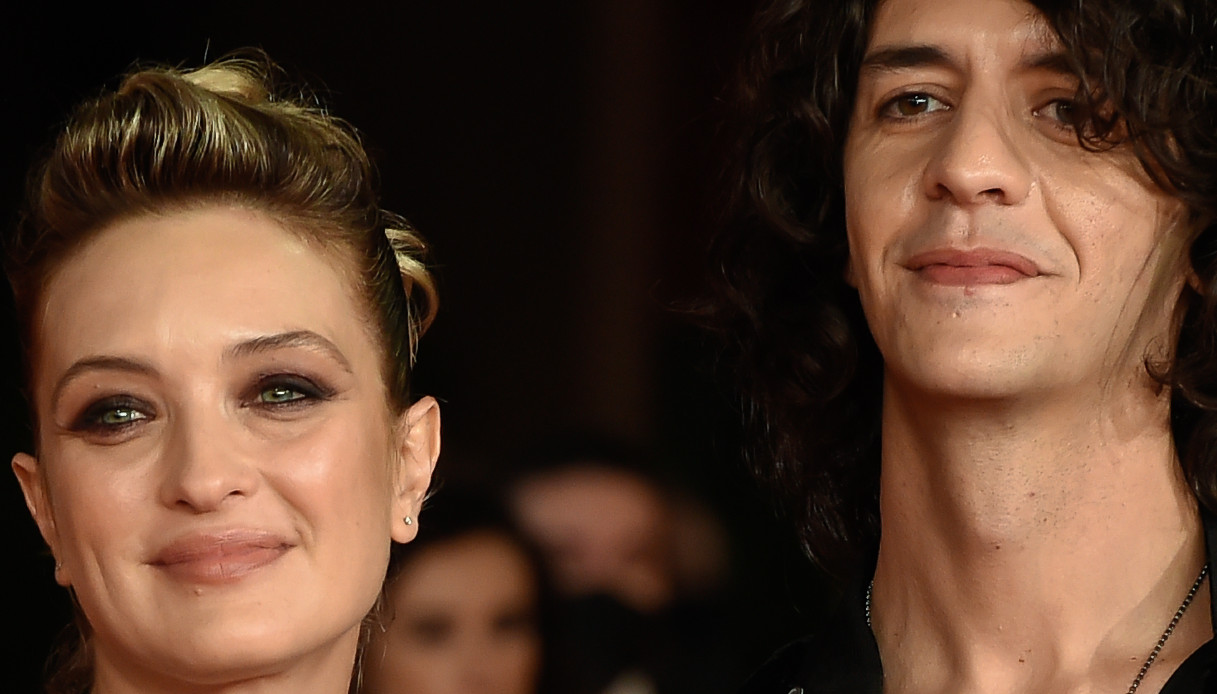 Verissimo, Carolina Crescentini: “Il mio matrimonio rock con Motta”