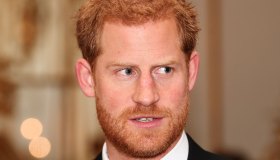 Harry stregato da Meghan Markle: abbandona ancora la Regina