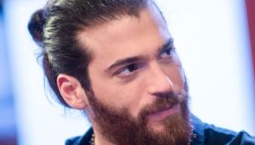 Can Yaman, il confine tra affetto e invadenza: l’appello alle fan