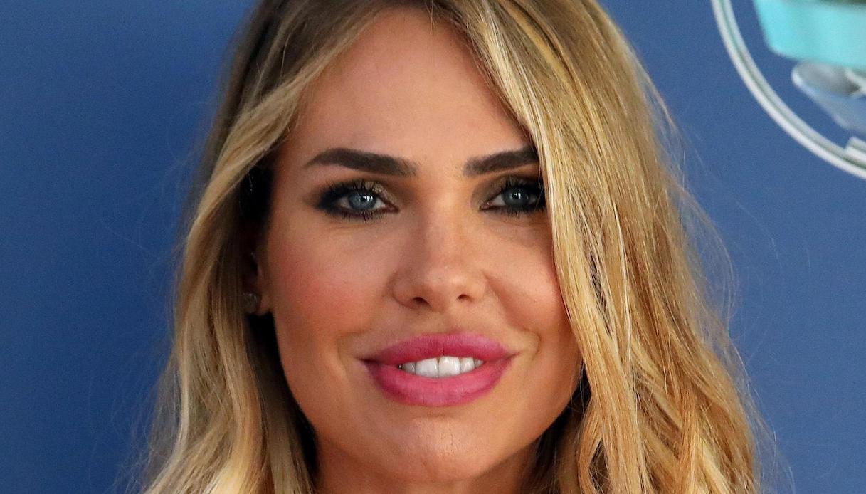 Isola dei Famosi, fuori il nome della prima naufraga: l’indiscrezione sul cast