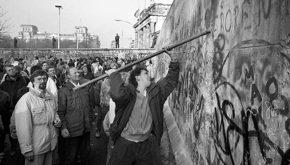 11 novembre 1989, la caduta del Muro di Berlino