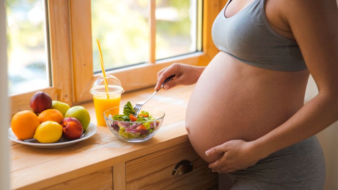 Tiroide in gravidanza e fabbisogno di iodio: cosa sapere e cosa fare