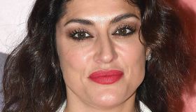 Elisa Isoardi, il suo mare d’inverno ci ispira (e così il look su Instagram)