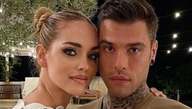 Fedez negativo al Covid, l’abbraccio più bello con Leone e Vittoria