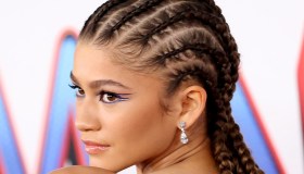Spiderman: spacco vertiginoso, ragnatele e scollatura illegale per Zendaya