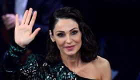 Scene da un matrimonio, Anna Tatangelo chiude in bellezza e lascia senza fiato