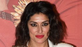 Elisa Isoardi mostra su Instagram la tuta passe-partout che sta bene a tutte