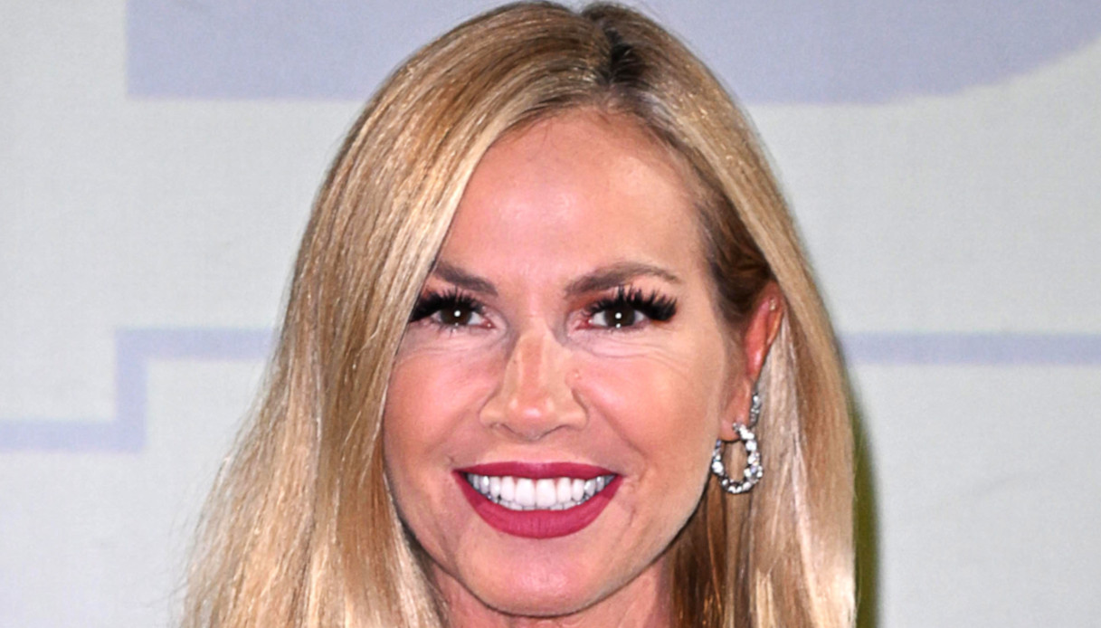 Federica Panicucci, prove di bianco prima delle nozze su Instagram