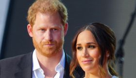 Harry e Meghan, i dettagli nascosti nella cartolina di Natale: voltano pagina