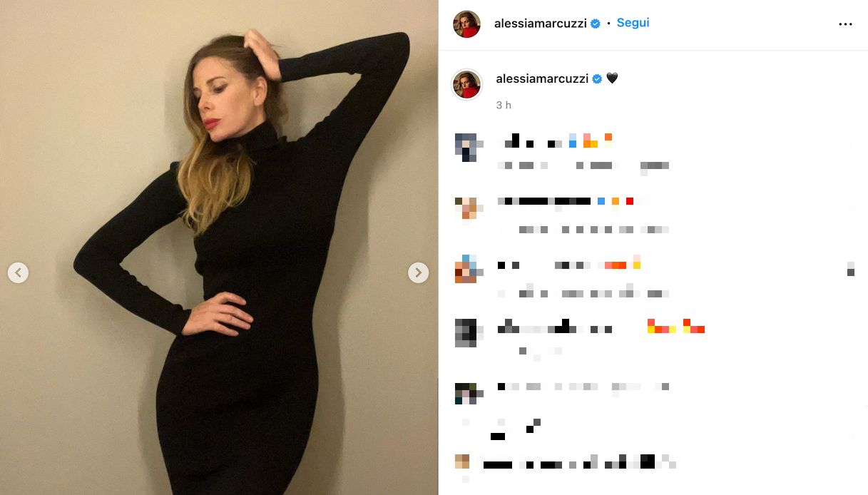 Alessia Marcuzzi In Total Black Su Instagram Eleganza E Sensualità 