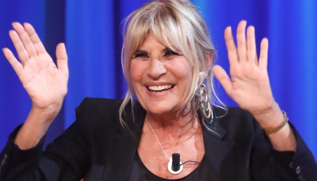 Uomini e Donne, Gemma si dichiara a Massimiliano. Ma Tina la annienta