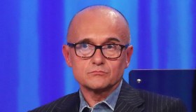 GF Vip, Barù contro Signorini sul caso Ricciarelli: il duro sfogo