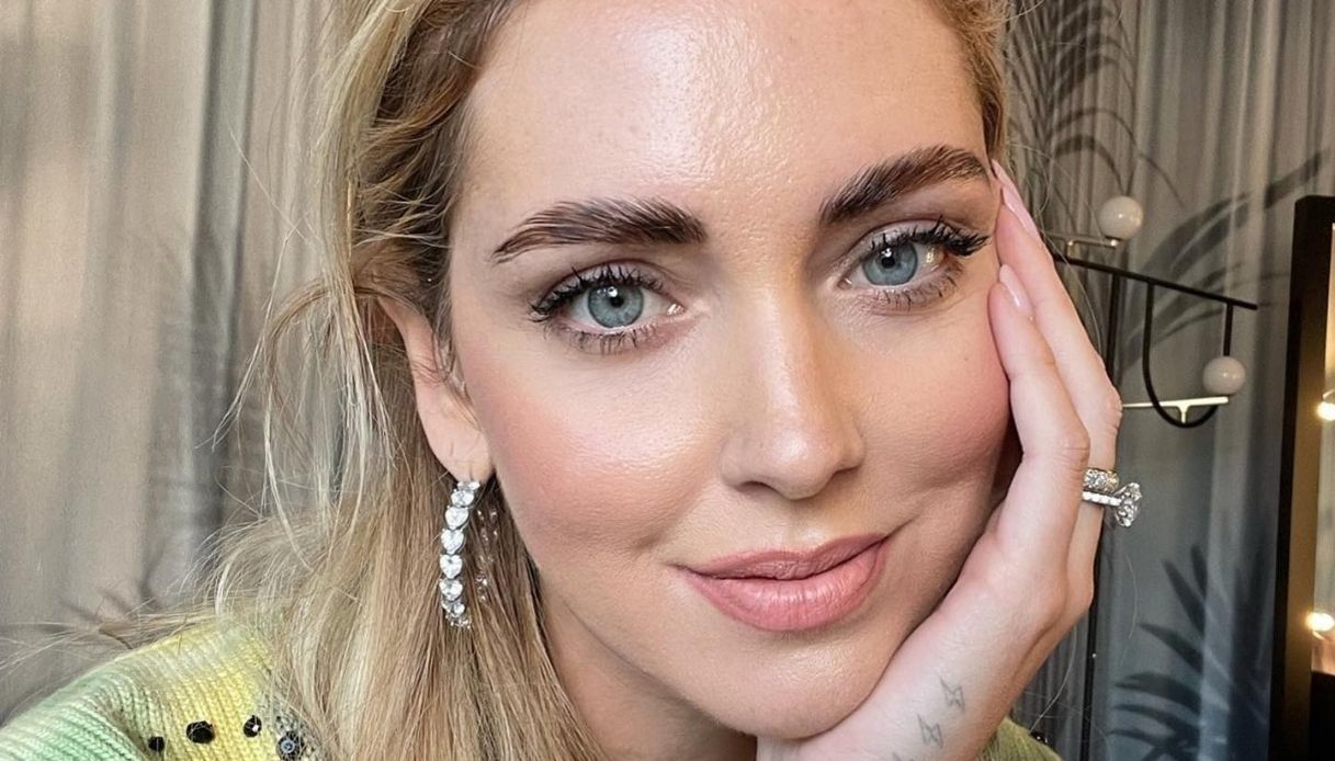 Chiara Ferragni ci ricorda che lo stile rock è tornato di moda ed è più glam che mai