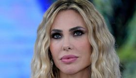 Ilary Blasi esagera col ritocco estetico: piovono critiche per il nuovo look
