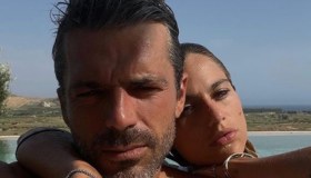 Luca Argentero, vacanze da sogno: le tenere foto di famiglia su Instagram
