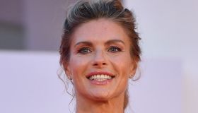 Martina Colombari prima e dopo il trucco, sempre bellissima