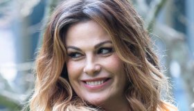 Vanessa Incontrada presenta Isal su Instagram. Ed è identico a lei