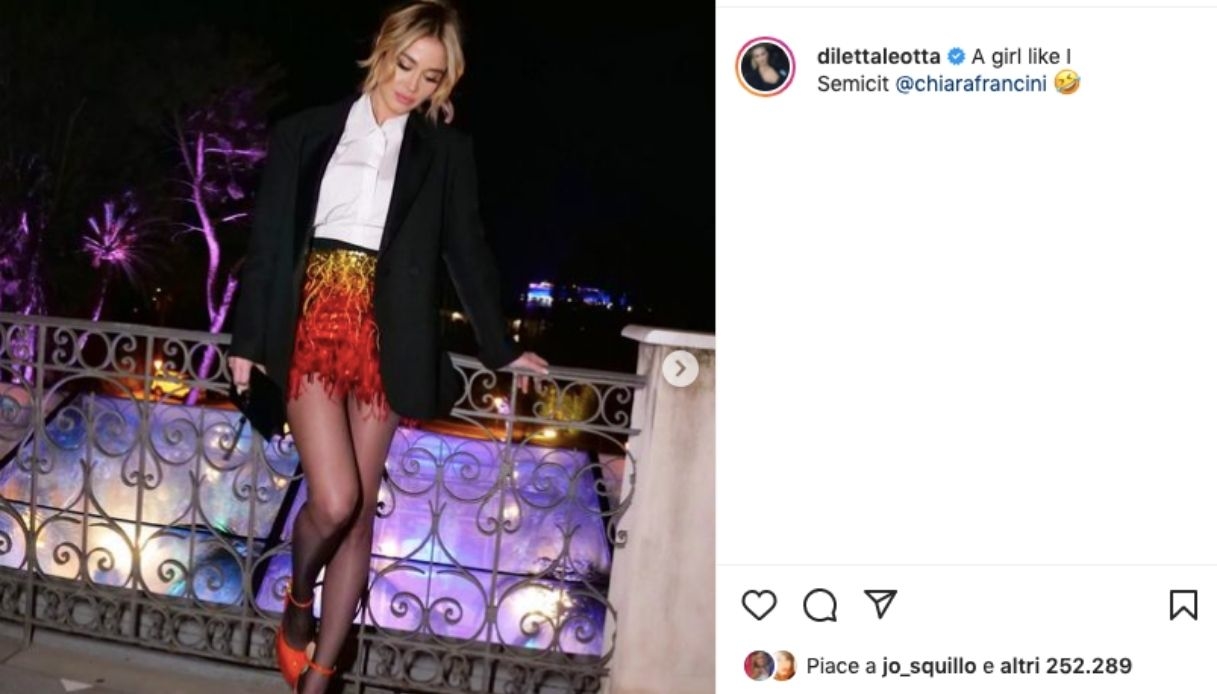 Diletta Leotta incanta con la gonna