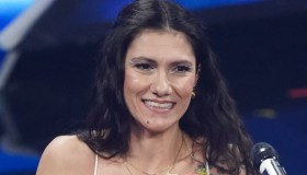 Sanremo 2022, i festeggiamenti alternativi di Elisa sono divertimento puro