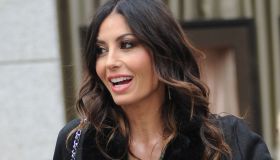 Elisabetta Gregoraci, gli stivali cuissard che solo lei può indossare così