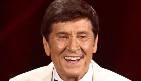 Sanremo 2022, Giannetta emoziona. Gianni Morandi trionfa tra le cover