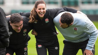Kate Middleton in tuta si allena con la Nazionale