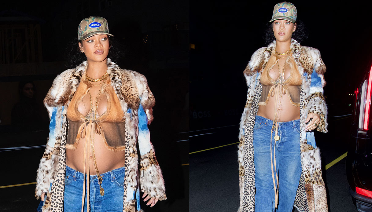 Rihanna e il suo pancione in bella mostra