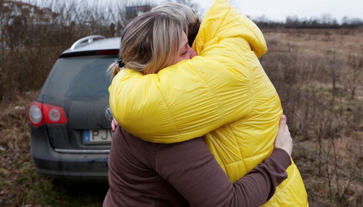 Ucraina L’abbraccio tra Nataliya Ableyeva e Anna Semyuk