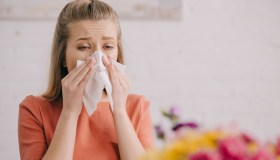 Allergia ai pollini, quando e a chi serve l’immunoterapia specifica