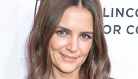 Il segreto dell’eterna giovinezza di Katie Holmes è una crema che costa pochissimo