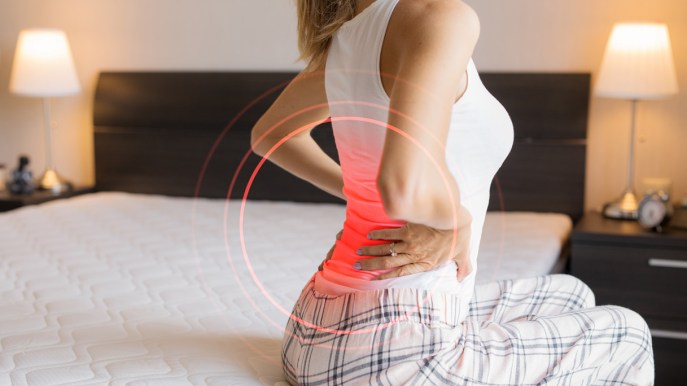Lombalgia, così le cattive posizioni facilitano il mal di schiena