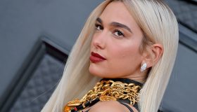 Grammy Awards, le regine del red carpet: vince Dua Lipa (pazzesca)