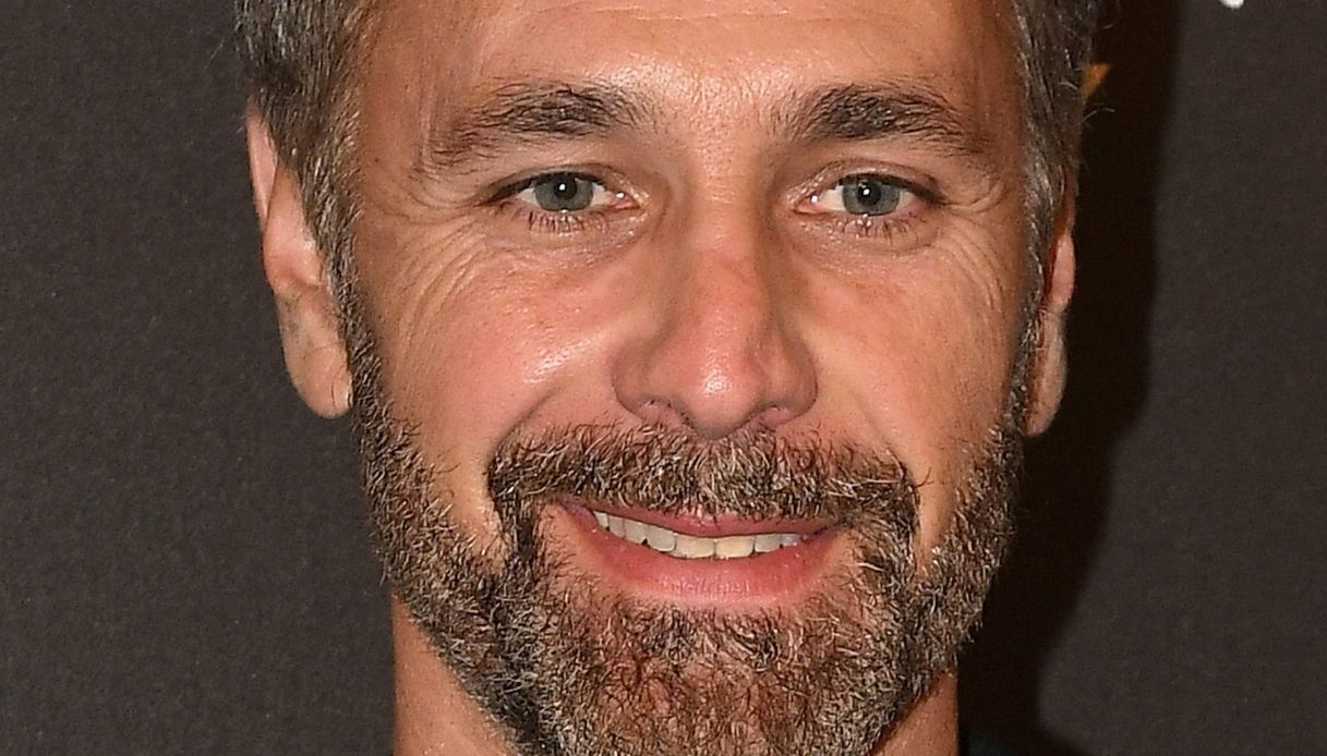 Raoul Bova e Rocío alle Maldive prima di Don Matteo: la rara foto su Instagram