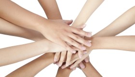 “DEA #Donnecheammiro”: condividere, crescere e cooperare