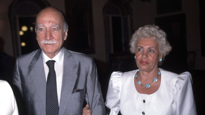 È morta Assunta Almirante, l’amore per il marito Giorgio e i 4 figli. Aveva 100 anni